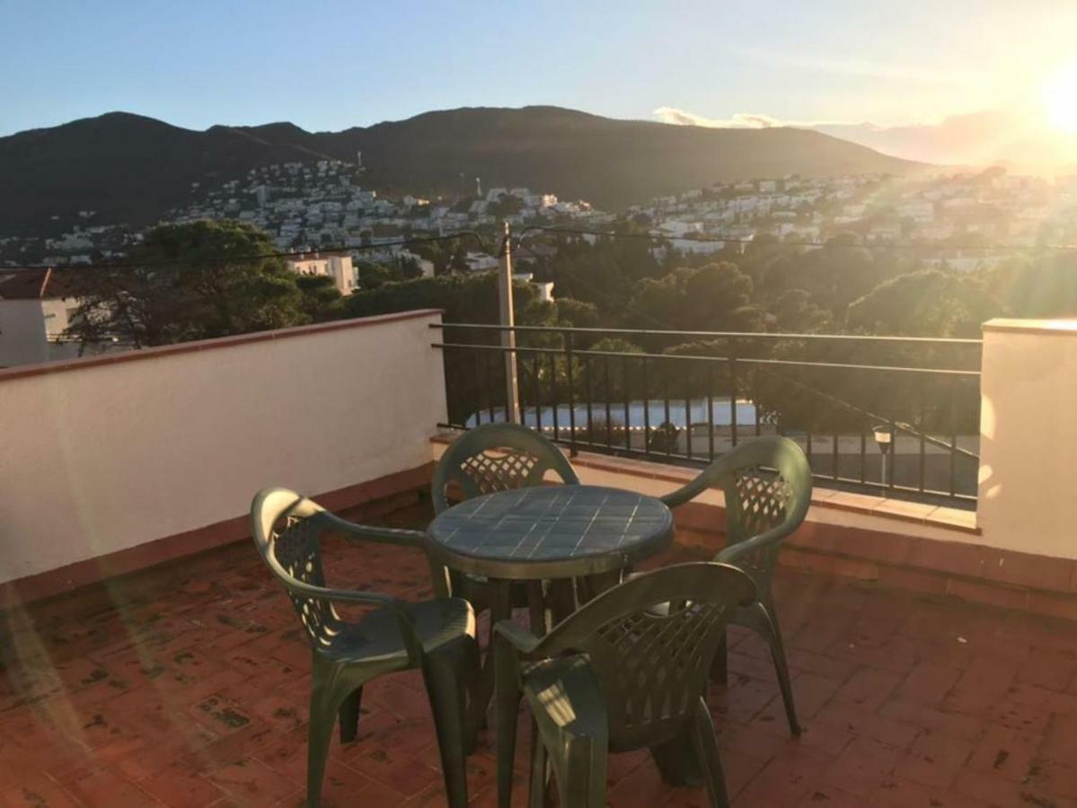 Ático Vistas Llançà Apartamento Exterior foto